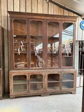 Antieke winkelkast Antiek stijl in Hout en glas, europa