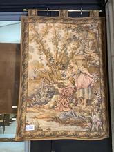 Antique style Antique carpet in linnen