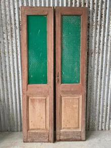 Antique style Antique doors  in Wood and glass