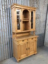 Antique style Antique glass cabinet in Wood