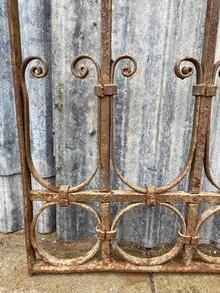 Antique style Antique iron fence 12x in Iron