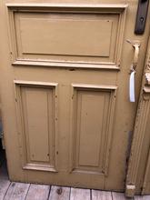 Antique style Antique set door in Wood