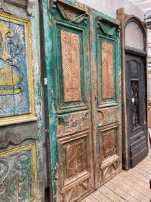 Antique style Antique set doors in Wood