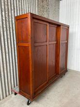 Antique style Antique cabinet in wood