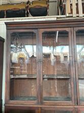 Antique style Shopcabinet in wood and glass, Sri-lanka 20th Century