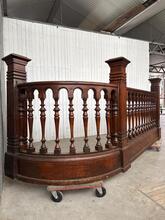 Balustrade Antiek stijl in hout, Europa 20e eeuws