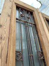 Deuren  Antiek stijl in Hout, ijzer en glas,