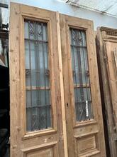 Deuren  Antiek stijl in Hout, ijzer en glas,