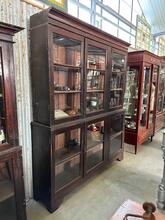 Winkelkast Antiek stijl in hout en glas,