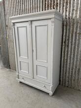 Antique style Cabinet in wood