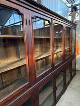 Antique  style Cabinet in Wood and glass