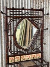 Antique style Antique cabinet with mirror in Wood