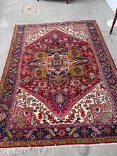 Antique style Carpet  in Wool