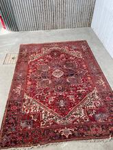 Antique style Carpet in Wool