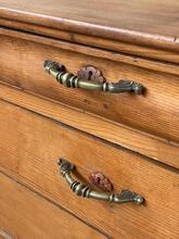 Antique style Chest of drawers in Wood, Europe