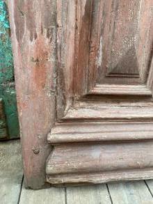 Antique style Antique door in Wood and iron