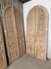 Antique style Doors in Wood