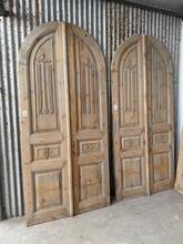 Antique style Doors in Wood