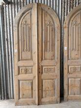 Antique style Doors in Wood