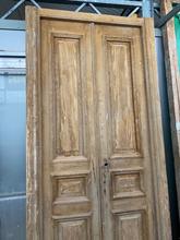 Antique style Antique doors in Wood