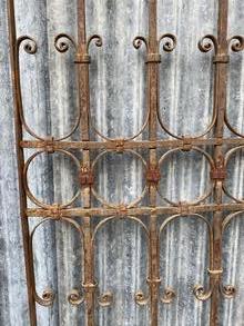 Antique style Antique iron fence 12x in Iron