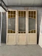 Antique style Antique set doors in Wood and glass