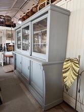 Antique style Shopcabintet gray in wood and glas 20- century