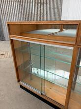 Antique style Shopfitting in Wood and glass