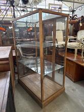 Antique style Showcase in Wood and glass, Sri-lanka 20th Century