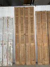 Antique style Antique shutters in Wood