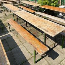 Industrial style Industrial tables in wood and iron