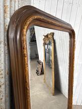 style Mirror
