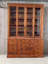 style Shop cabinet antique, France 19th century
