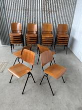 Marko Stoelen  Vintage stijl in Hout en ijzer , Nederland midcentury