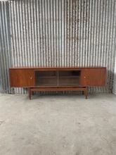 Teakhout dressoir midcentury Sri Lanka  Vintage stijl in Teakhout en glas,